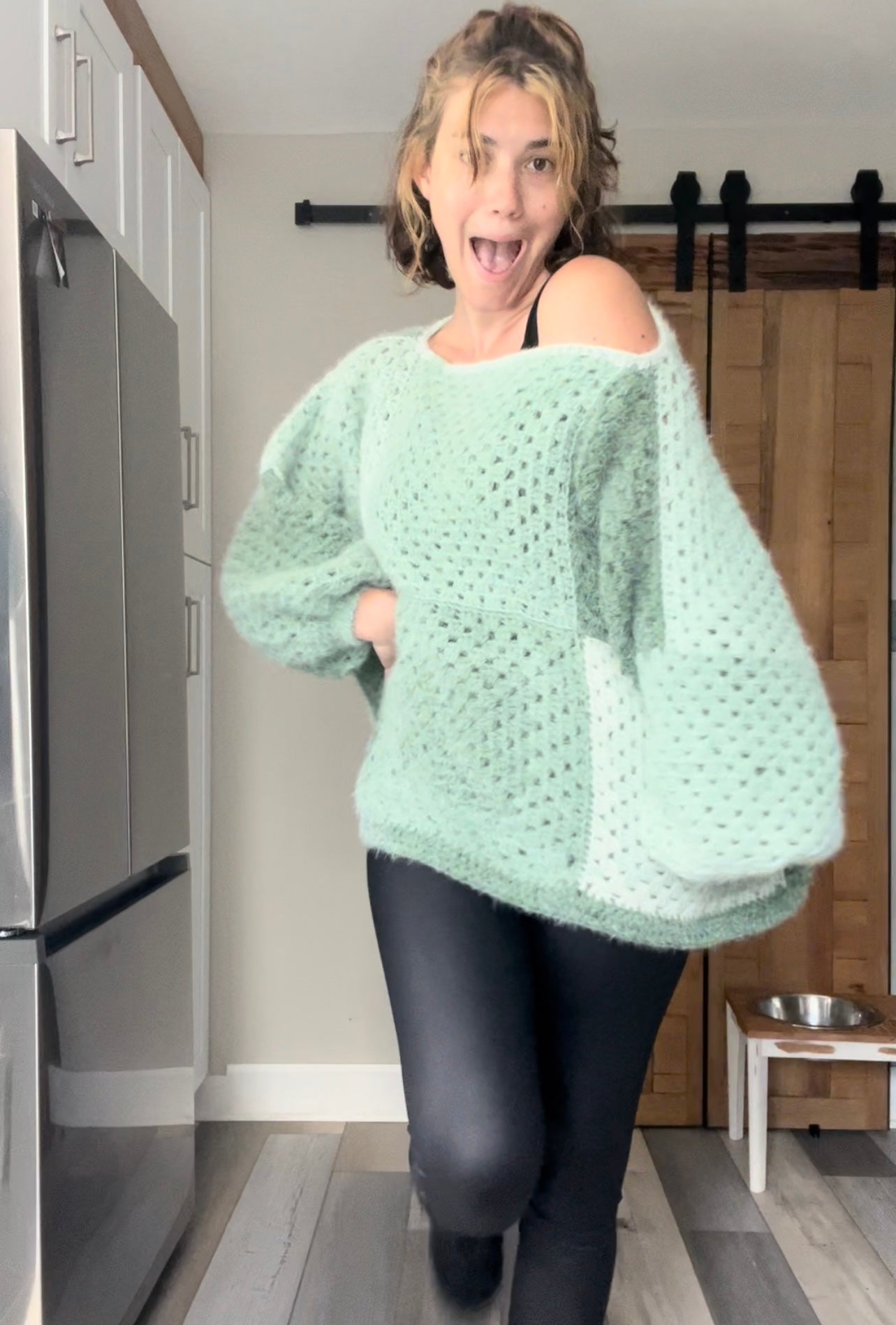 FuzzyWuzzy Sweater - !!!!CROCHET PATTERN ONLY!!! - Choose what you Pay!